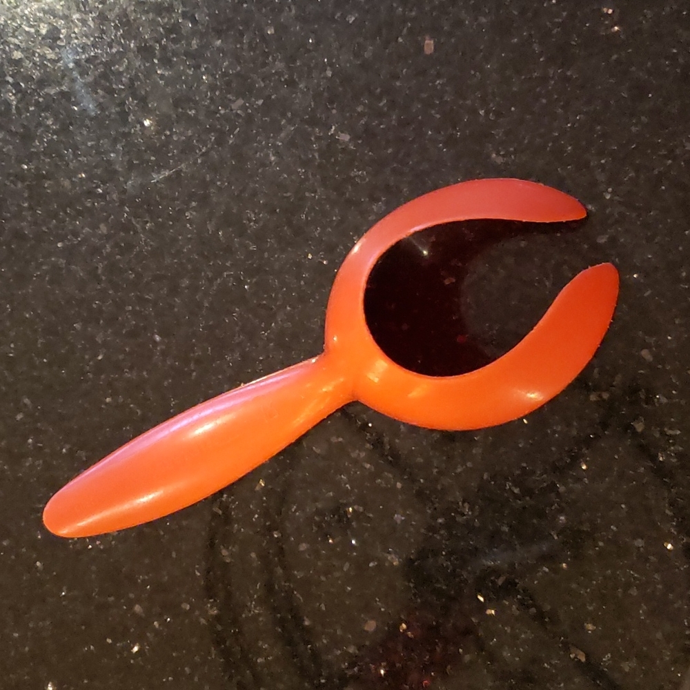 Tupperware 🥚 remover